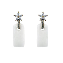 Load image into Gallery viewer, Star Jasmine White Earrings